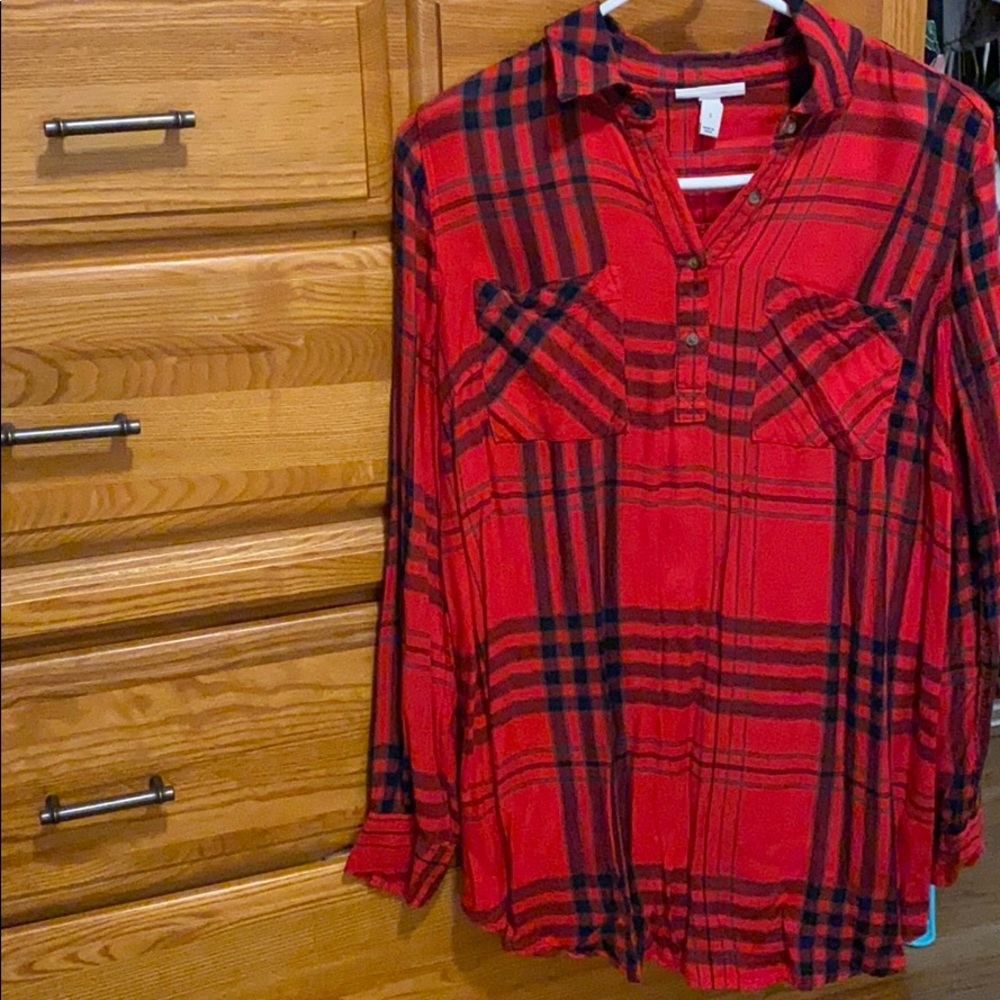 Maternity plaid shirt